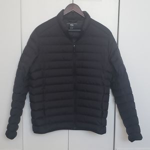 Uniqlo ultra-light down jacket